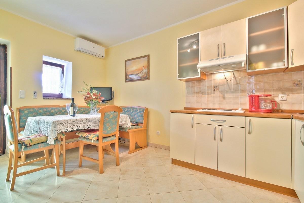 Lorena Apartments Умаг Экстерьер фото