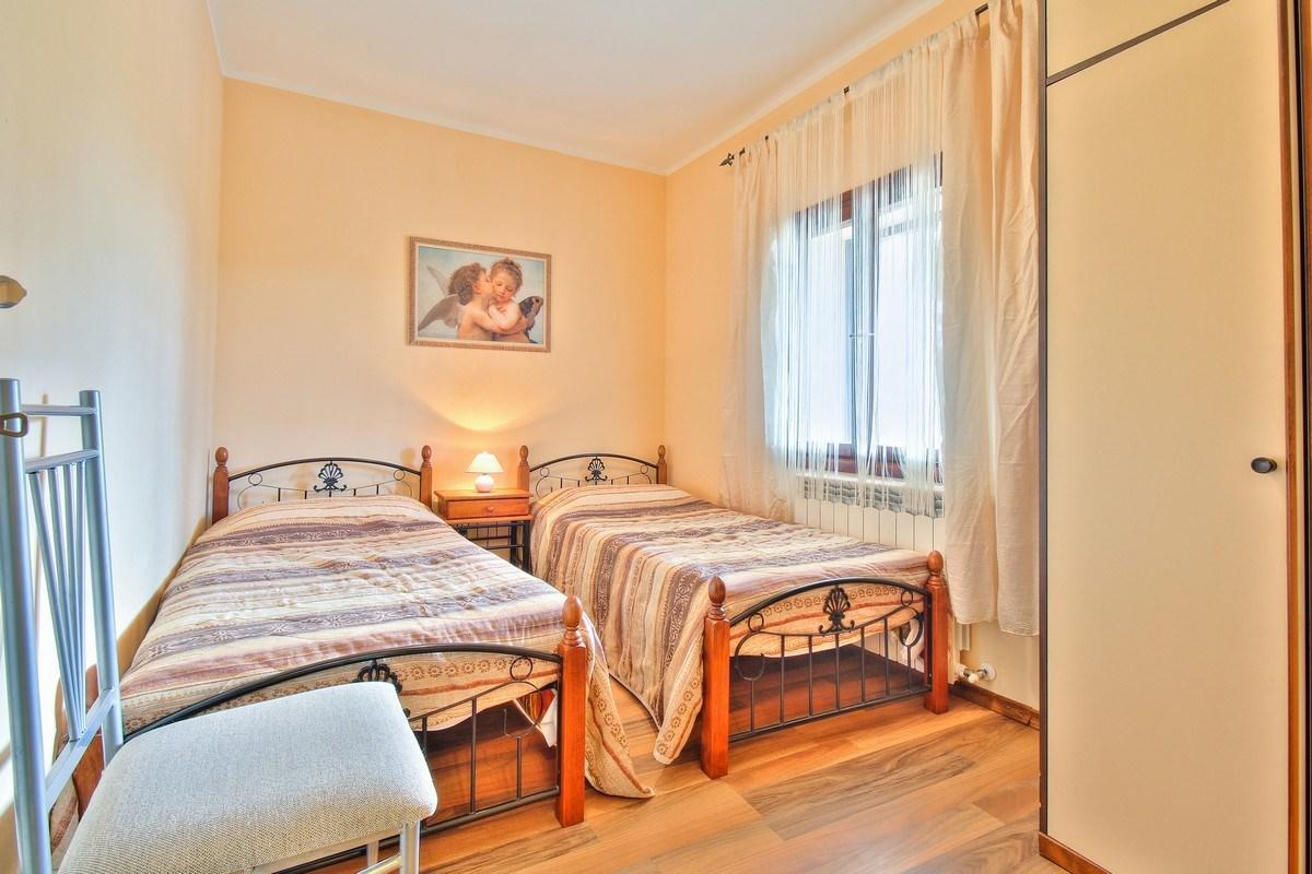 Lorena Apartments Умаг Экстерьер фото
